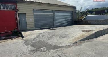 a louer local de stockage 120m2 en zone d'activité n°2 à saint-pierre île de la réunion