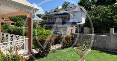 a louer t5 duplex *haut de villa 1500€ /mois  - lamentin