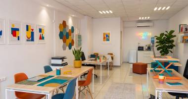 local commercial jarry - 53m2 - immeuble oiseau du paradis