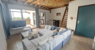 a louer : t2 + mezzanine - 52,80m2 - la possession