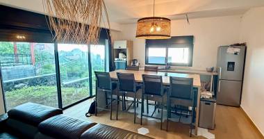 maison récente trois bassins 5 pièce(s) 96 m2