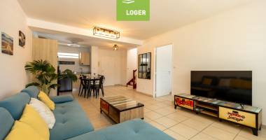 saint leu centre ville t3 meublé en duplex + toit terrasse de 35m²