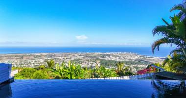 exceptionnelle vue mer villa t4/5 avec piscine garage a la possession