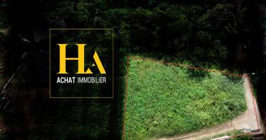 terrain constructible d'environ 930 m² st paul à bellemène