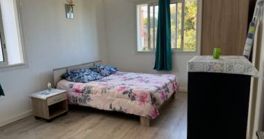 bel appartement f2 au 1 étage avec balcon