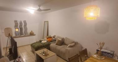 a vendre bel et spacieux appartement de type f2 de standing sur la résidence keller  à sainte clotilde