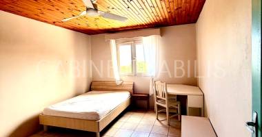 À louer - chambre meublÉe de 15,40 m2 environ - le tampon - 450,00 €/mois