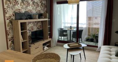 appartement f2 meublé avec balcon - résidence calme au cœur du tampon