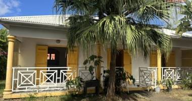 une charmante maison f4 à la ligne paradis île de la réunion