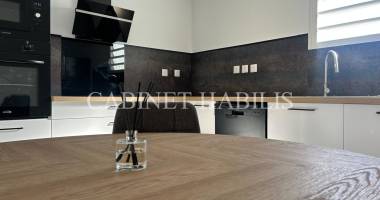 À louer - appartement meublÉ de type 3 d'environ 64.53 m2 - saint-pierre - 1 290.00 €