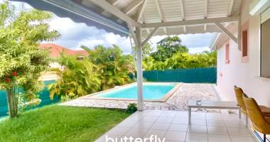 villa f4 plain pied de 125 m2 avec piscine et citerne jardin 450 m2 clos