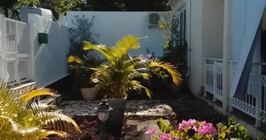 villa f5/6 avec petite vue mer