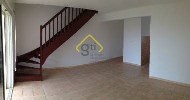 a louer maison f3 duplex a sainte marie