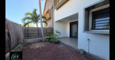 appartement duplex t4 - varangue et jardin - la possession