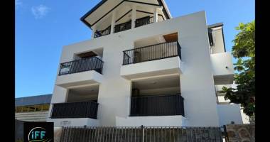 t4 duplex + 2 places de parking inclus