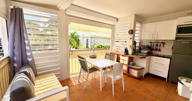anse des rochers 1/4 de villa t2 meuble de 35 m2 acces plage et piscine