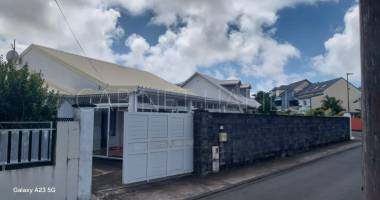 a vendre - maison t4 de 129 m2 environ - bras panon - 386 900 €