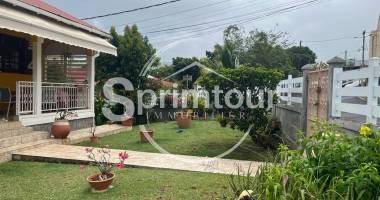 basse-terre maison t4 clé en main avec 2 logements indépendants   proche hôpital et commodités- aucun travaux