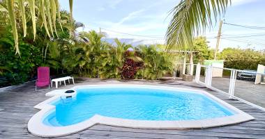 bungalow f2 meuble 40m2 env. plages a 200m piscine citerne