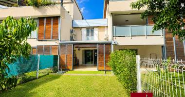 a vendre -exclusivitÉ  grand duplex t3 de 85 m² , piscine e