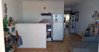 a louer appartement t2 de 53 m2 de surface avec vue mer a souris chaude, trois bassins