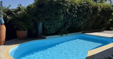 À louer – magnifique villa f5 avec piscine à saint-louis es prestations.