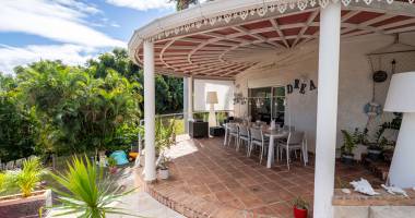 villa la montagne 7 pièce(s) 261 m2