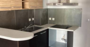 À vendre – appartement t2 de 43,49 m² – résidence palais du pharo