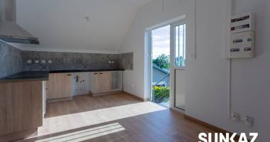 le tampon 3 mares - appartement f2 - loyer 758  cc- disponib
