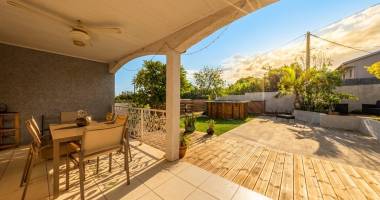 a louer saint-pierre bois d'olives maison f4 meublée de 125 m2