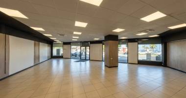 ravine blanche- le patio- local commercial de 269 m2 ou 185 m²