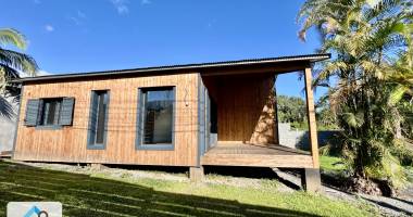 tampon 97480 - maison t4 - wooden house - beaux volumes - quartier calme