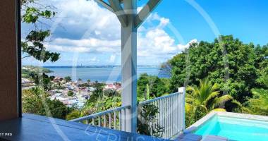 a vendre villa t5 - vue mer - 579 000 €petit bourg