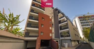 appartement studio à saint denis centre proche cgss
