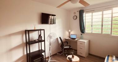 a louer - studio - 19 m2 environ - sainte-clotilde - 660 € cc