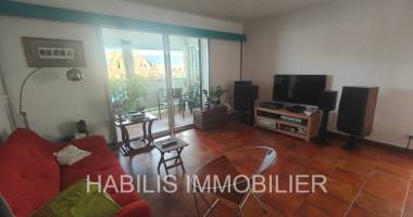 a louer - appartement f3 - 67.47 m2 environ - saint denis - loyer 950 € + charges 100 €