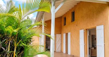 villa t5 - 130m2 - grand jardin - le moule