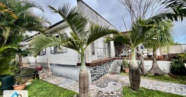 tampon 97430 - vaste villa - dÉpendance - rendement locatif - beaux volumes - proche de tout