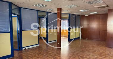 local commercial   zone artisanale de baillif