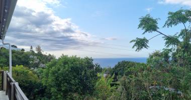 À louer   villa f3 65 m2 avec balcon   saint-franÇois, saint-denis