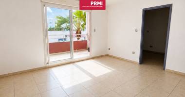 appartement t2 à vendre à saint-benoît ? vue montagne, varangue et proche du littoral