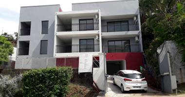 immeuble à bellepierre st denis - 6 apt. t2 (loués)