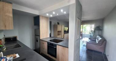 appartement t2 meublé st pierre réf 209