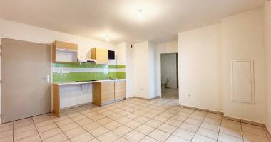 saint denis (montgaillard) (reunion) - t2 rdc libre