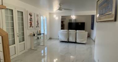 maison f5 location / colocation - petit-bourg