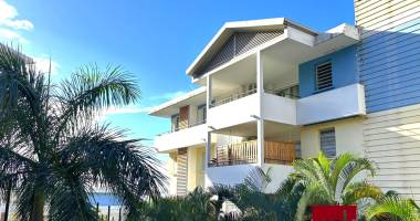 a vendre - appartement t4- dernier etage-vue mer- 2 stationnemen