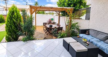a vendre saint-louis - villa mitoyenne f4 avec mezzanine - terra