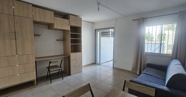 studio meublé rdc avec extérieur - moufia