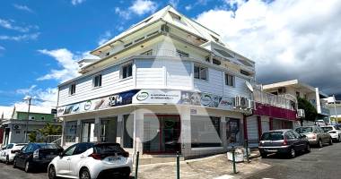 local commercial saint-denis 116 m2