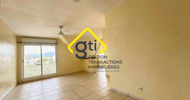 a vendre appartement f2 à saint-andré, terrasse, parking, idé